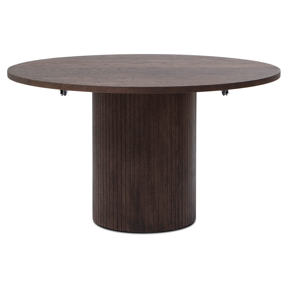 Matgrupp Alessio matbord ø130 cm och 8 Åstol stolar