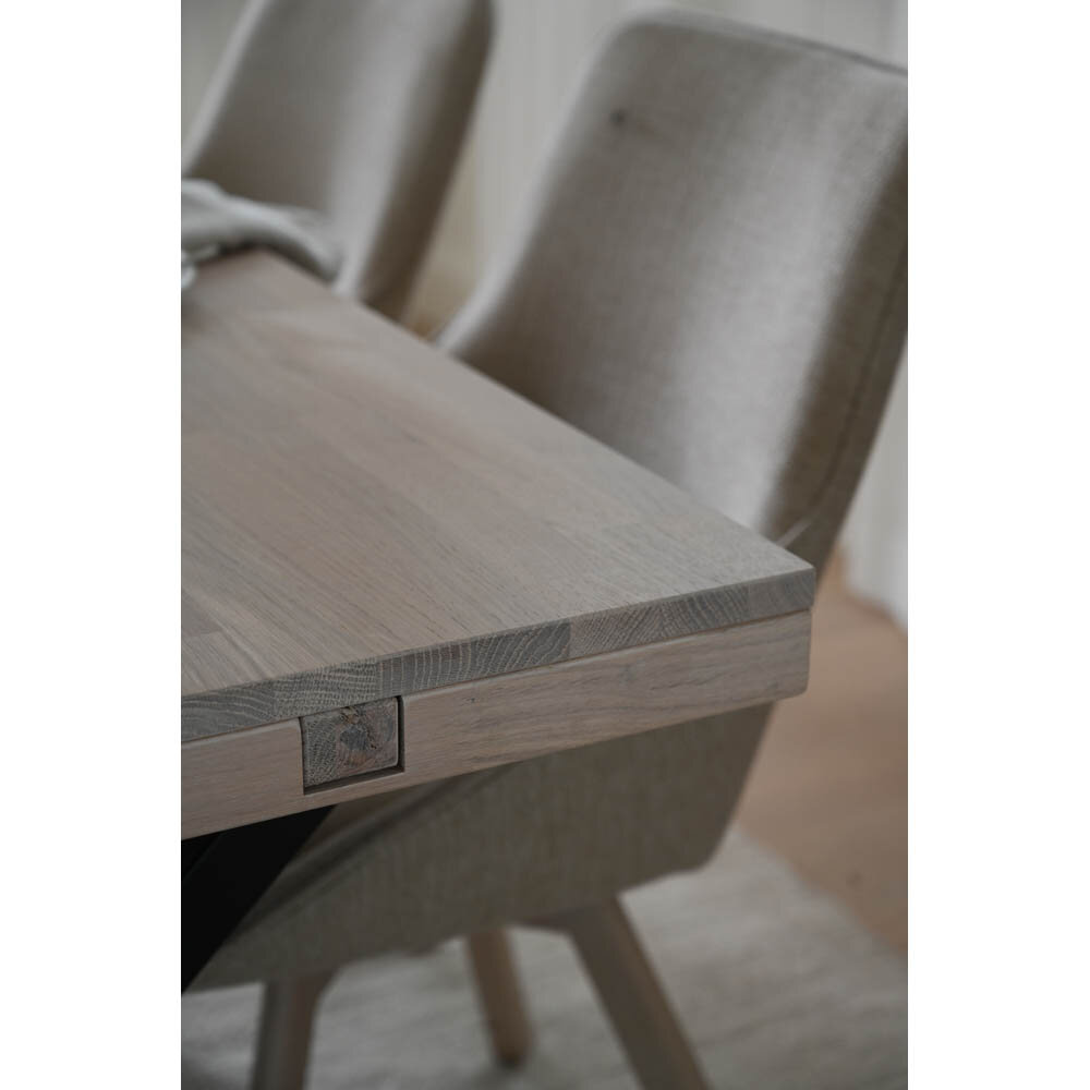 Matgrupp Brooklyn 170 cm och 6 Alison beige vitpigmenterade stolar