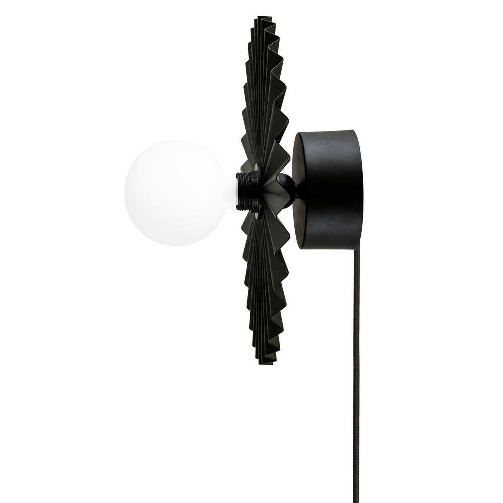 Vägglampa Omega