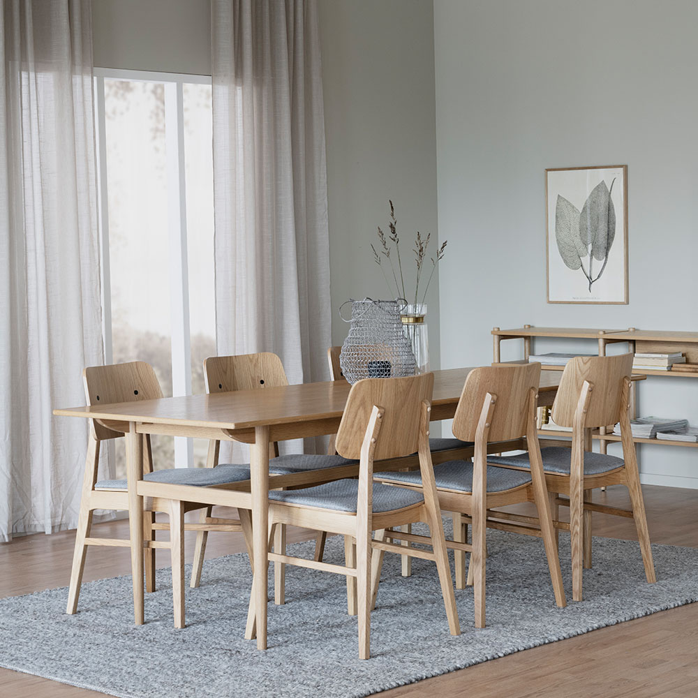 Matgrupp Tobermory matbord och 6 Nagano stolar