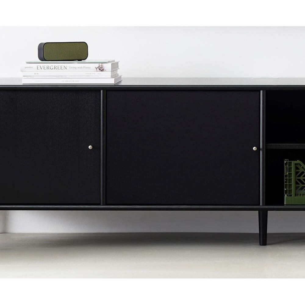 Mistral TV-bänk med tygdörrar/trädörr 214 cm svart