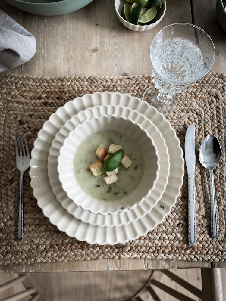 Flora skål